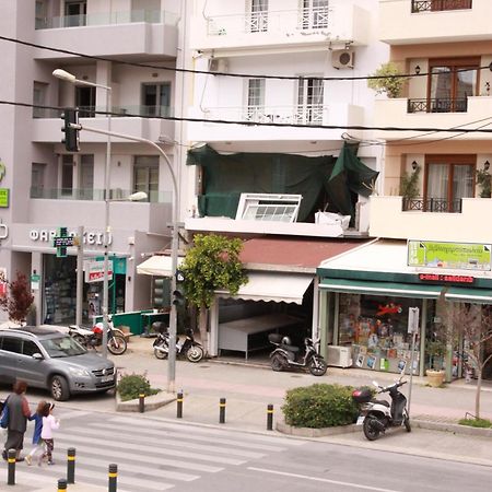 העיירה רתימנו Tres Jolie - Stylish Cityheart Apartment מראה חיצוני תמונה