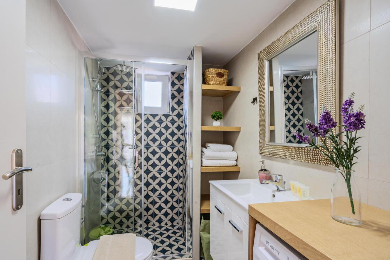 העיירה רתימנו Tres Jolie - Stylish Cityheart Apartment מראה חיצוני תמונה